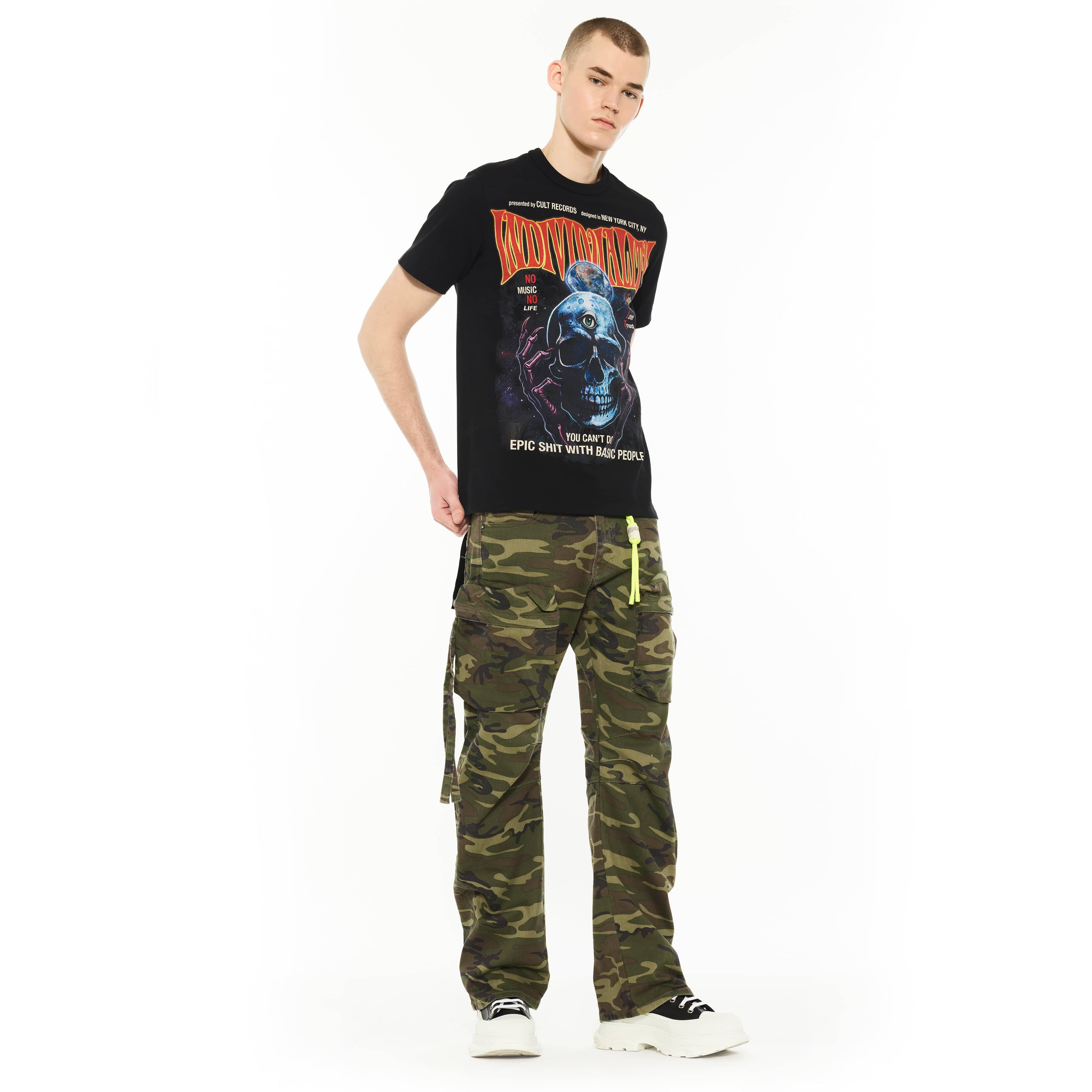 Cult's Grunge Baggy Cargo 610 Jeans in Camo - Image 5