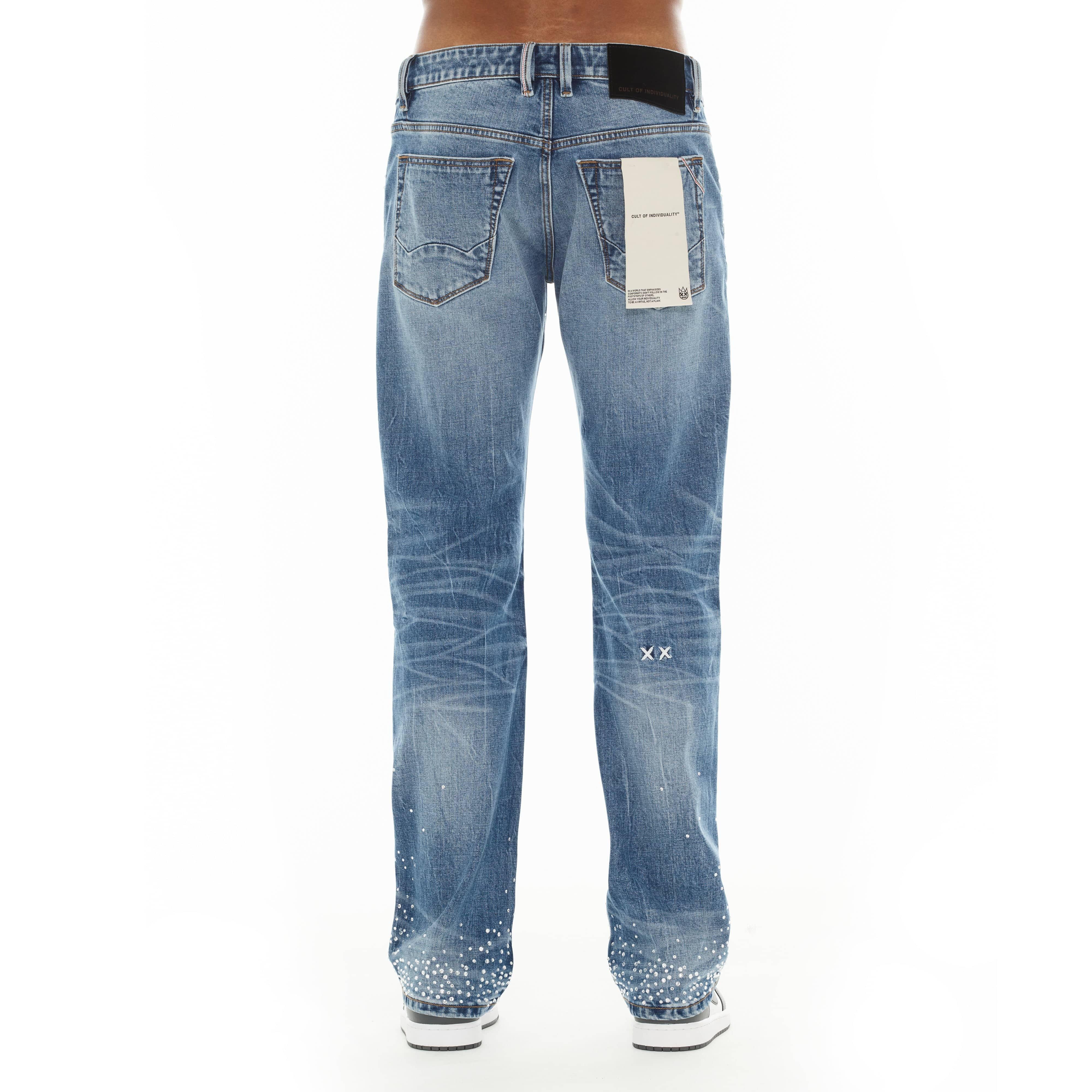 Cult's Hagen Relaxed 608 Jeans in Crystal - Image 3