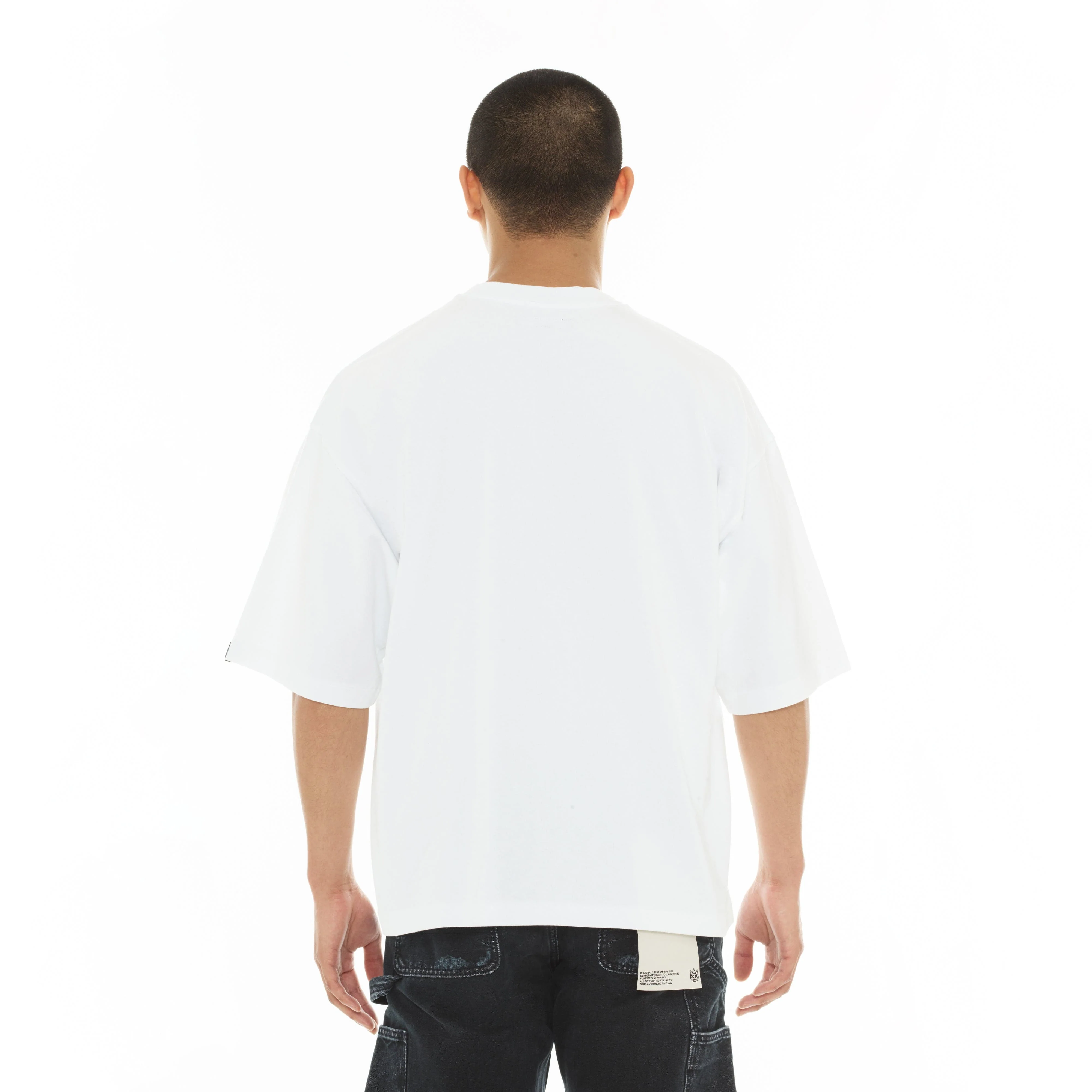 Cult's Oversized Short Sleeve Crew Neck Tee "Lost Paradise" in White - Image 3