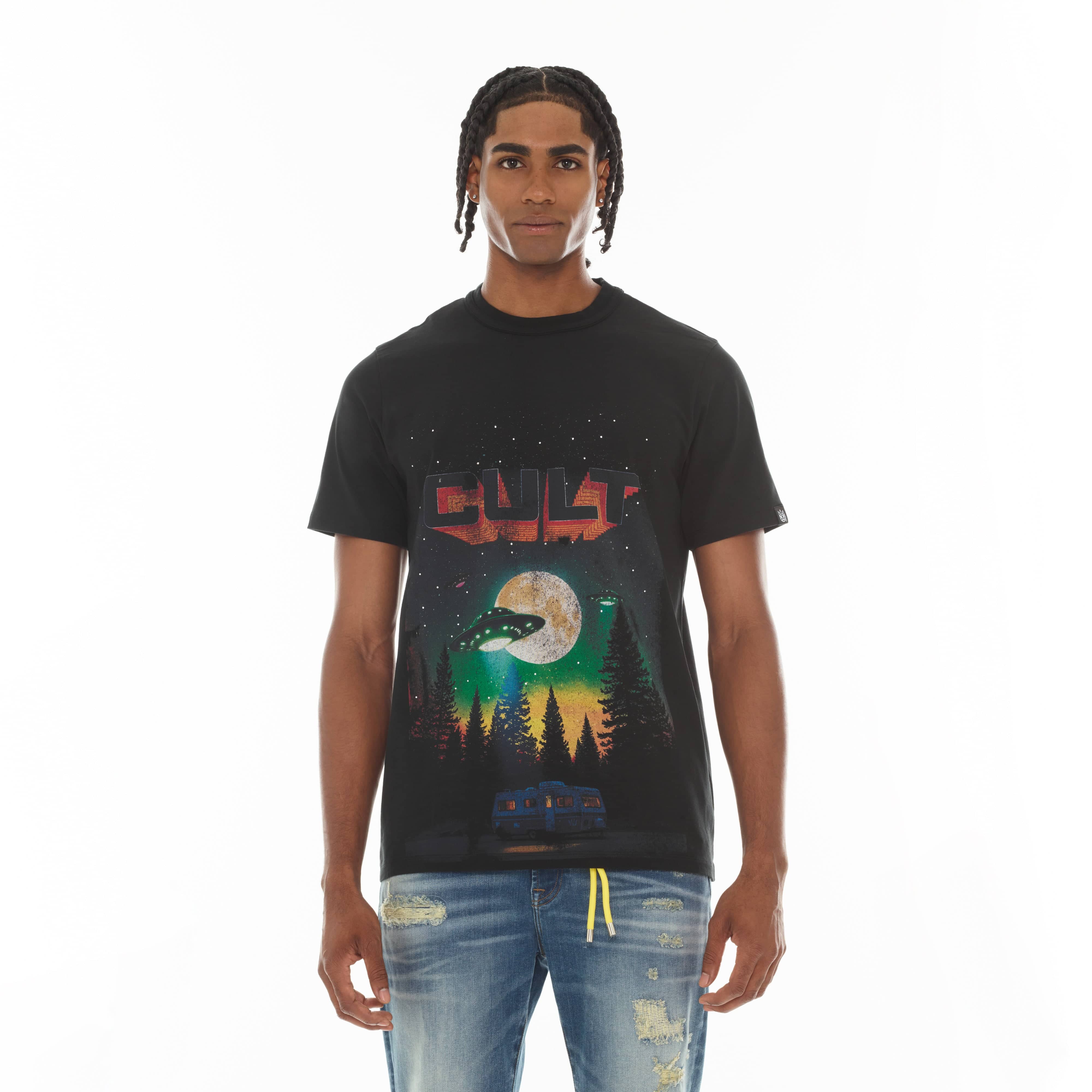 Cult's Short Sleeve Crew Neck Tee "Aliens" in Black - Image 2
