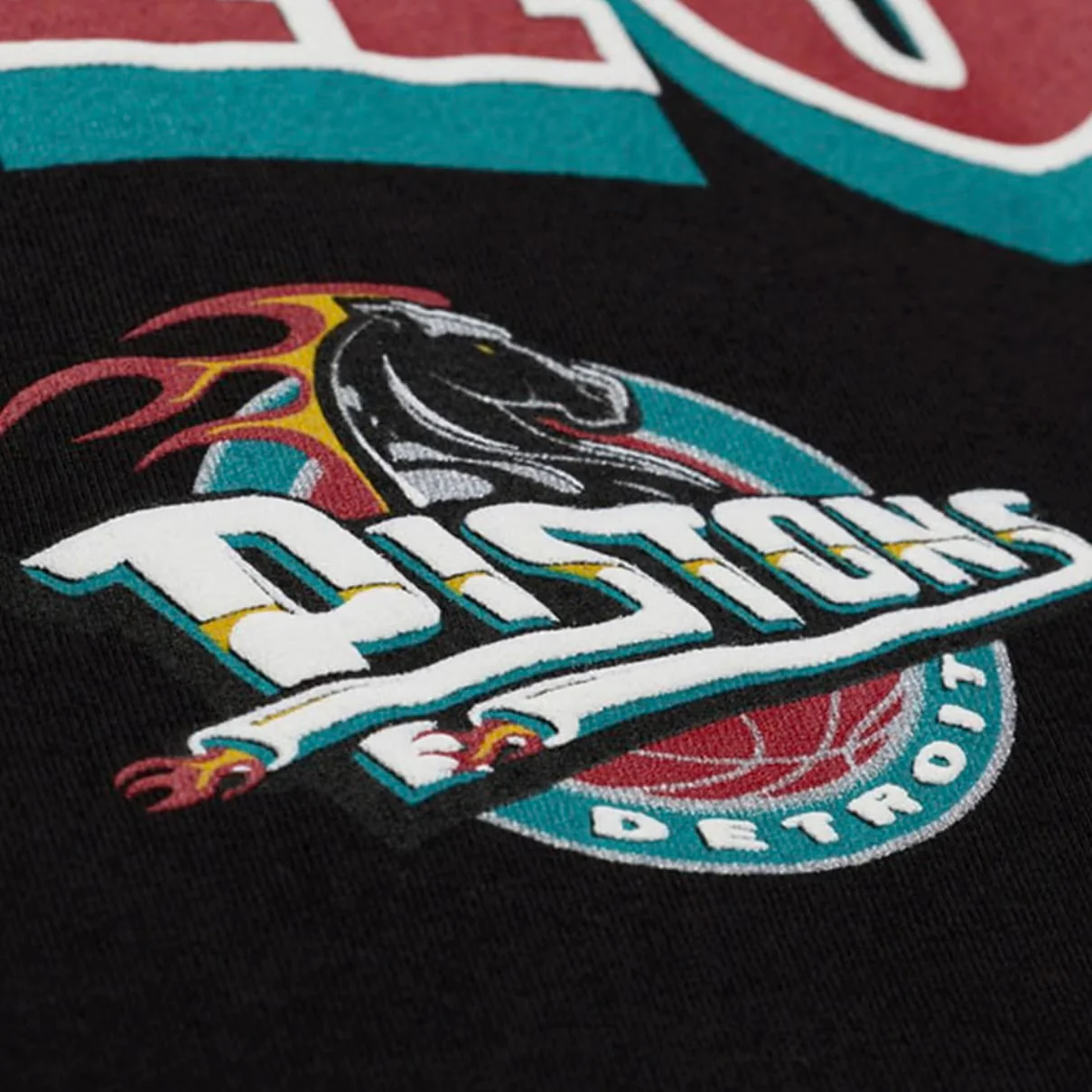 Mitchell & Ness Detroit Pistons In The City Wordmark Tee (Black) - Image 3