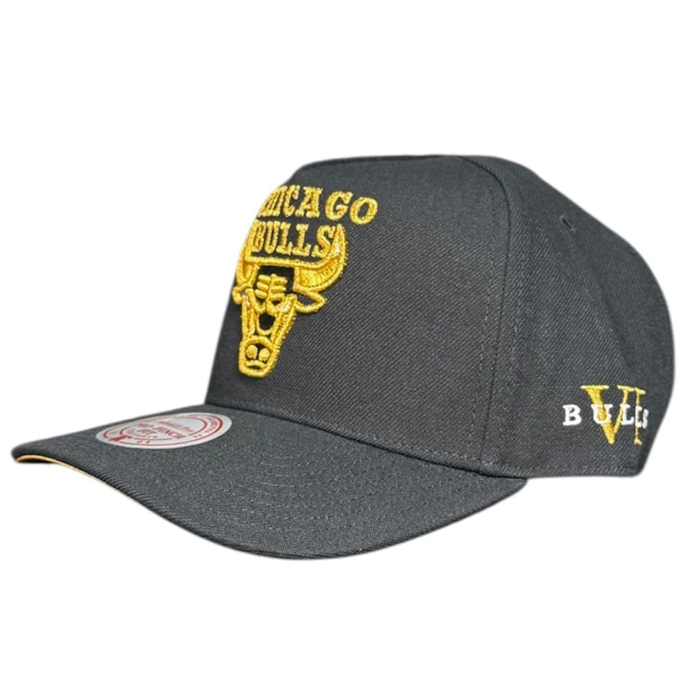 Mitchell & Ness Nba Chicago Bulls Core VI Snapback (Black/Gold) - Image 3