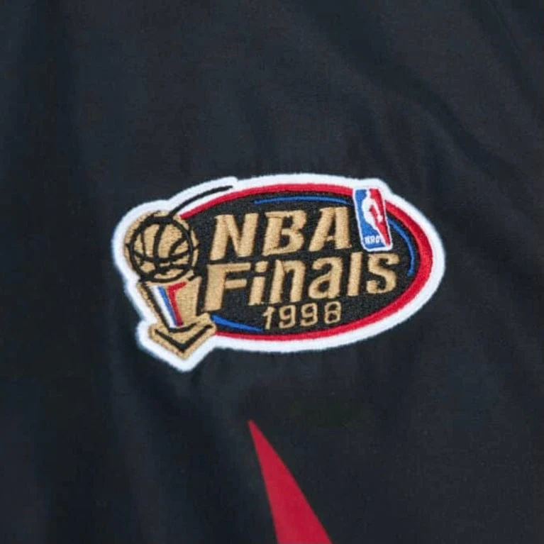 Mitchell & Ness NBA Chicago Bulls Exploded Logo Warm Up Jacket (Black) - Image 3