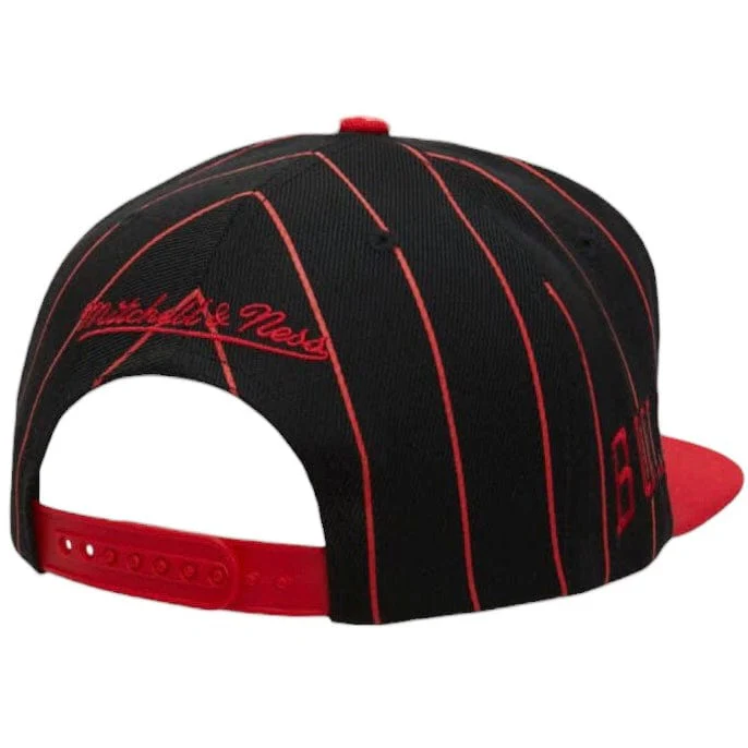 Mitchell & Ness Nba Chicago Bulls Team Pin Snapback (Black) - Image 2