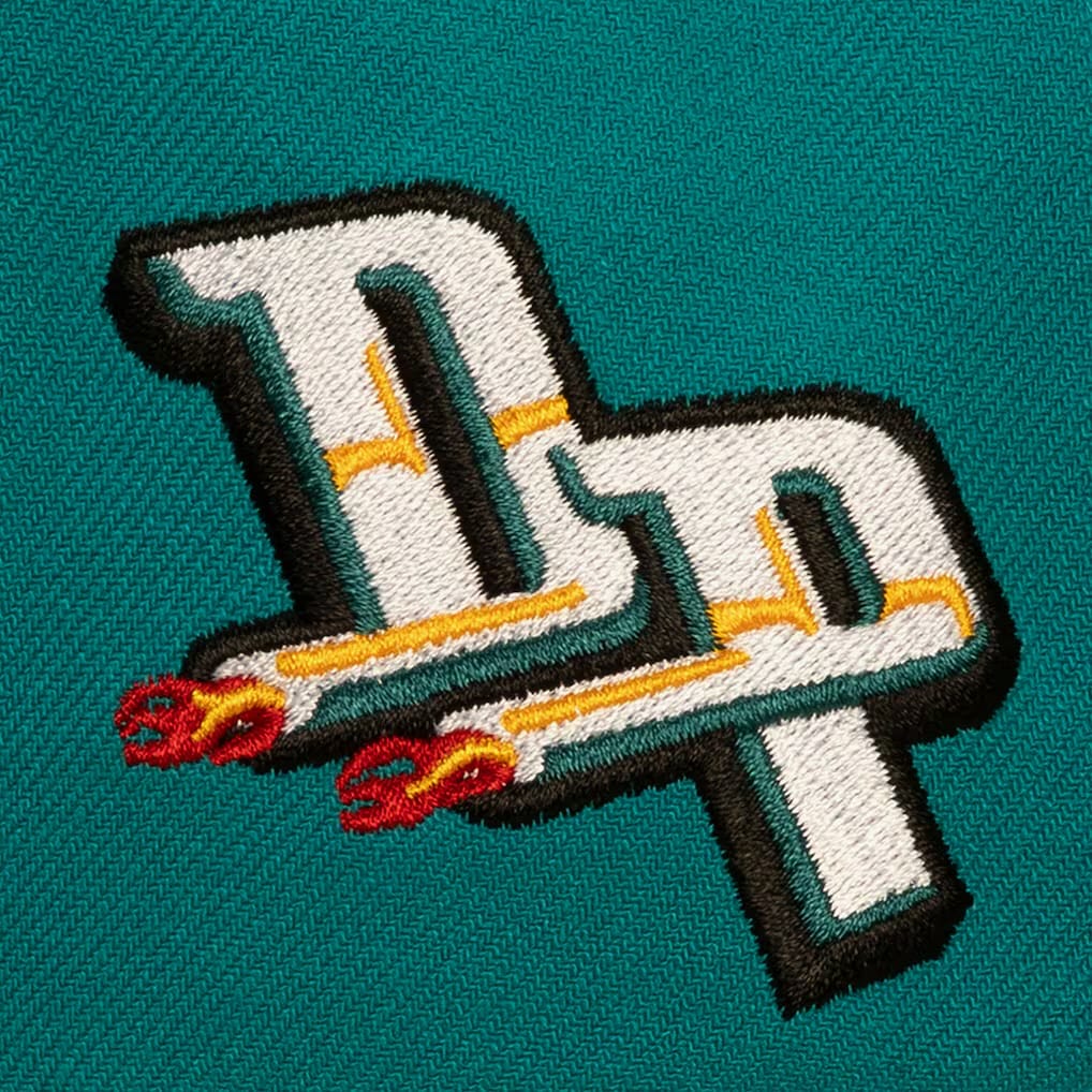 Mitchell & Ness NBA Detroit Pistons In the City Snapback (Teal/Black) - Image 4