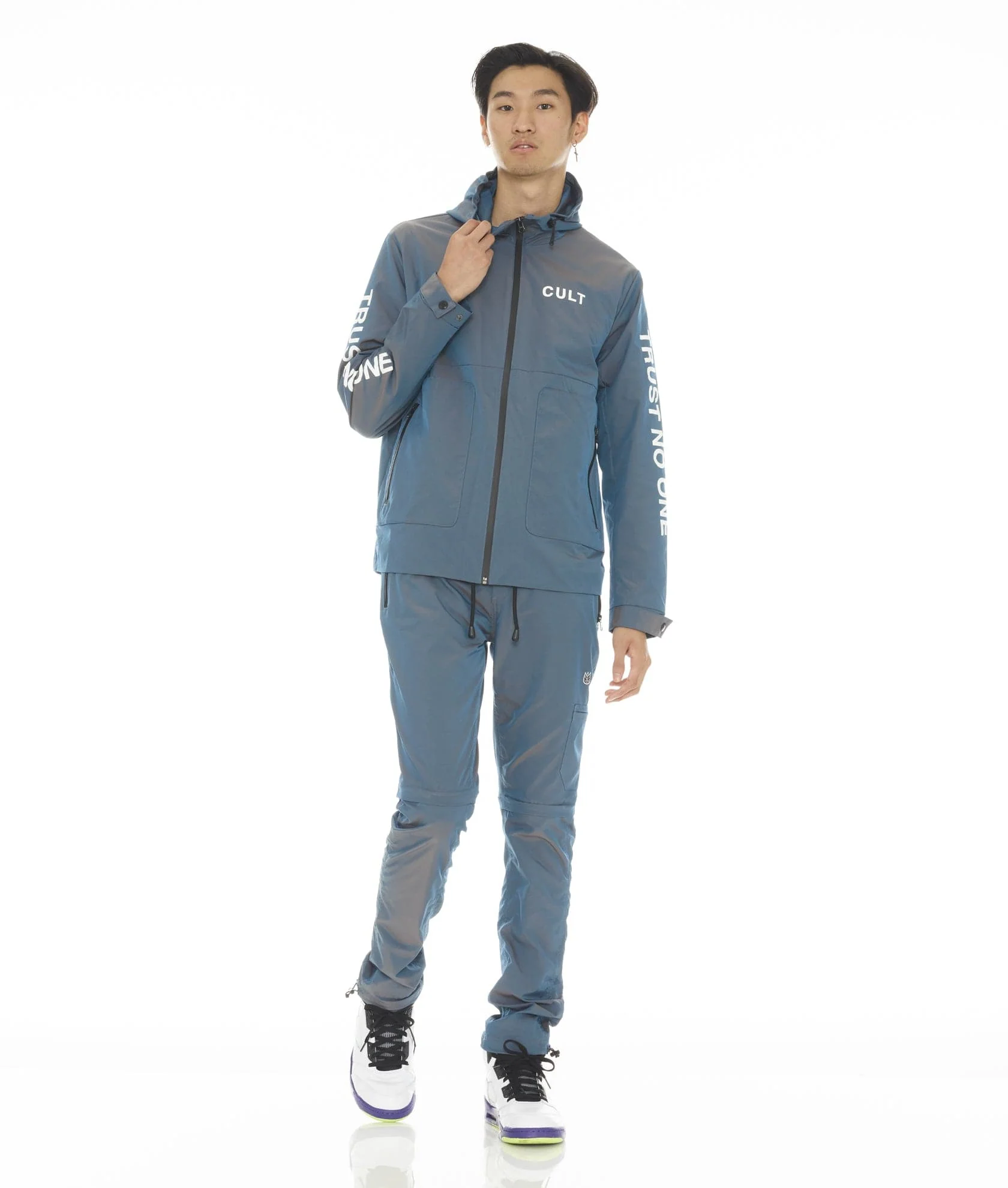 NYLON PANT IN SEAFOAM - Image 3