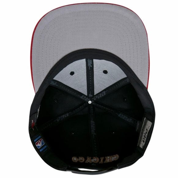 Pro Standard Chicago Bulls Side Patch Wool Snapback (Black/Red) - Image 6